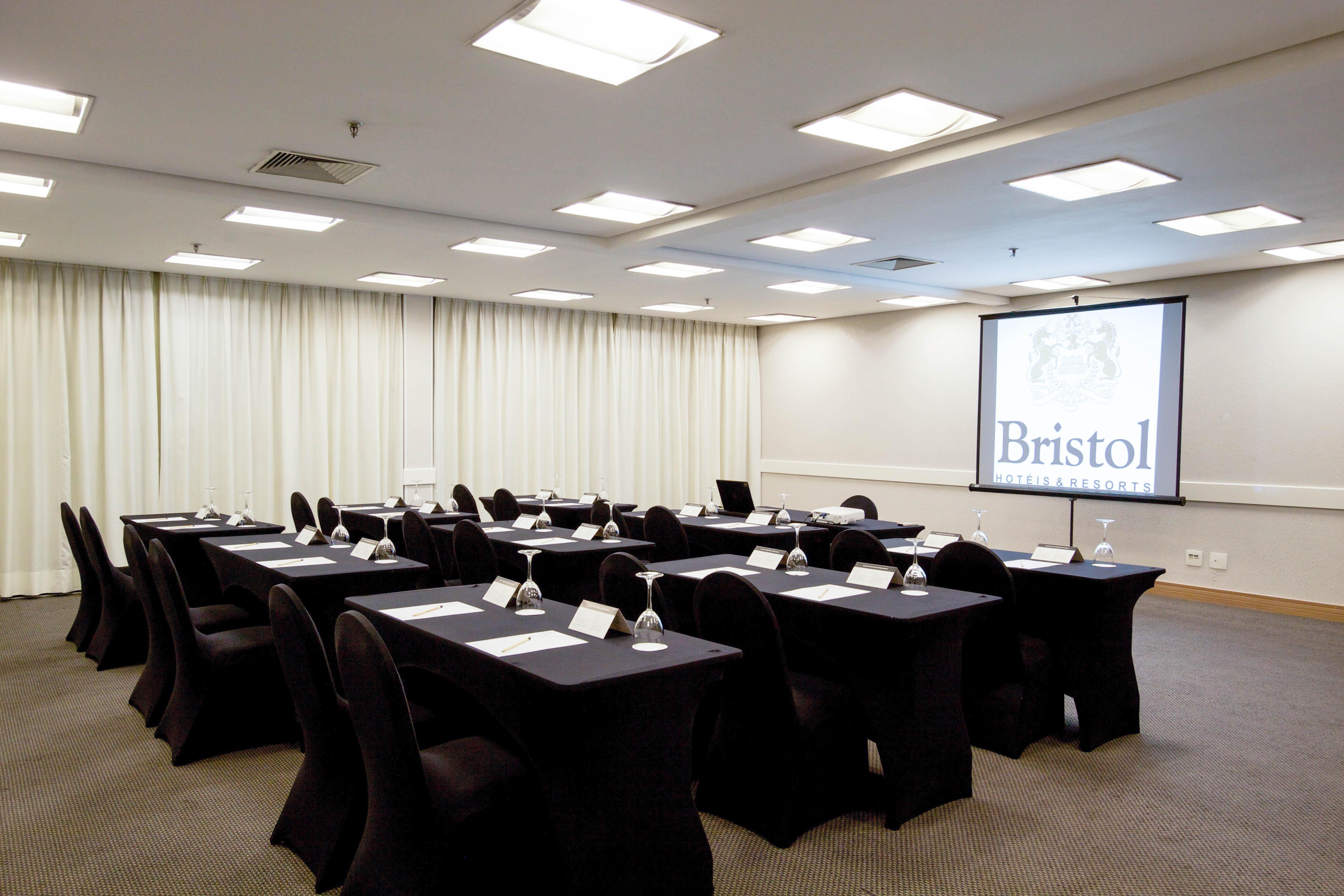 Bristol International Guarulhos Hotel Bagian luar foto